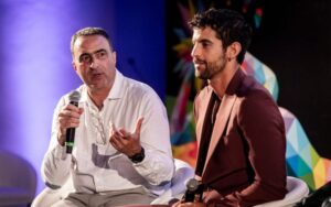 El productor Asier Aguilar y el actor Cristian Gamero